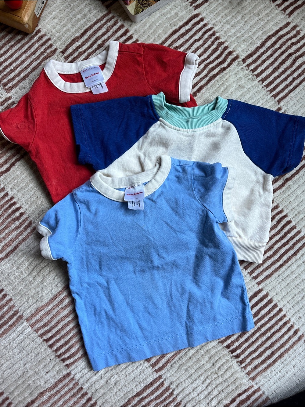 Set of 3-6 mos Hanna Andersson boy girl neutral t-shirts